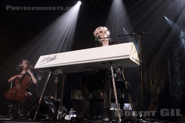 FREDRIKA STAHL - 2014-02-04 - PARIS - Le Trianon - 